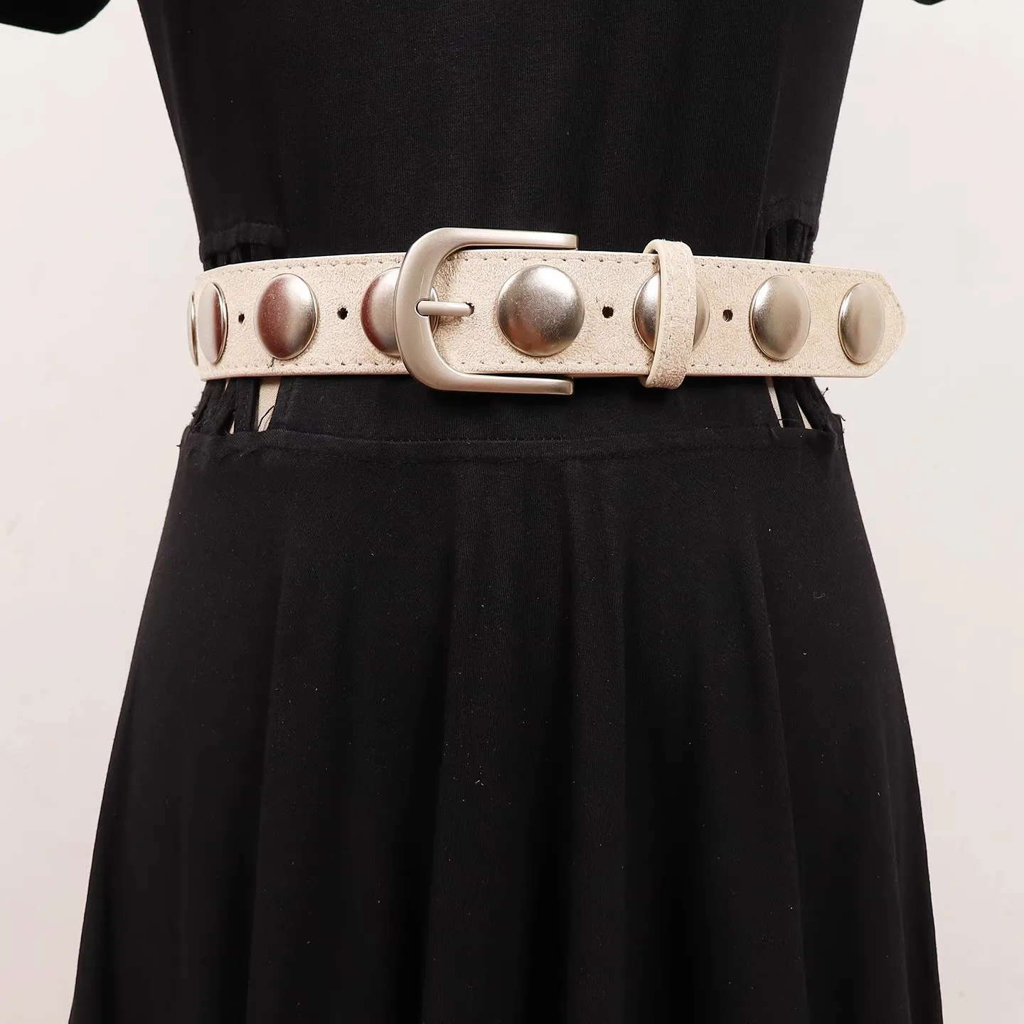 المرأة فو الجلد المدبوغ خمر بولي Leather الجلود برشام فستان Cummerbunds الكورسيهات حزام أحزمة الديكور حزام ضيق R3069