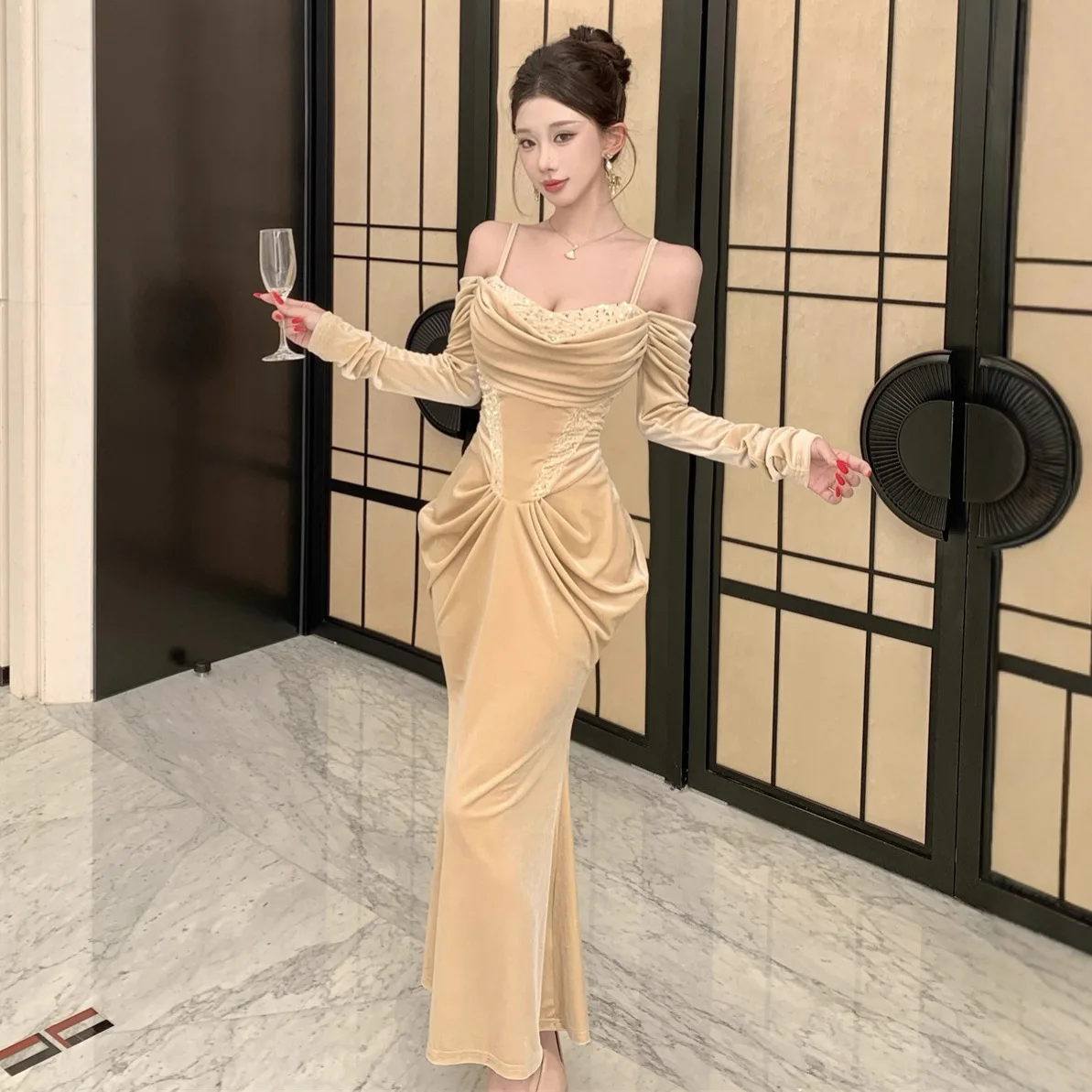 Elegancka sukienka wieczorowa w stylu vintage z cekinami, aksamitu i szampańskiego koloru, damska, z koronkowymi wstawkami, marszczona, dopasowana, typu syrena, na imprezę, studniówkę, vestidos, suknia.