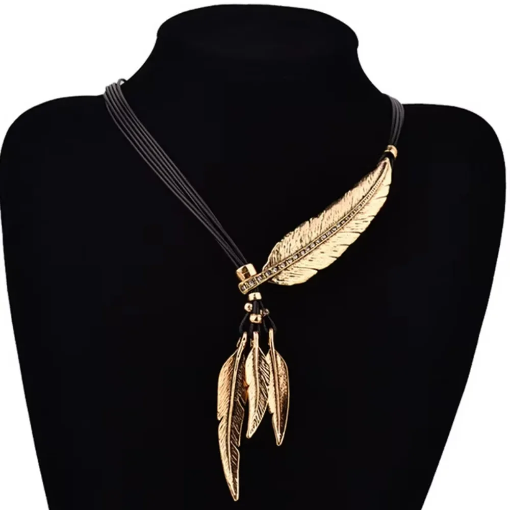 FSUNION New 2025 Hot Sale Fashion Bohemian Style Bronze Rope Chain Feather Pattern Pendant Necklace Gifts For Women