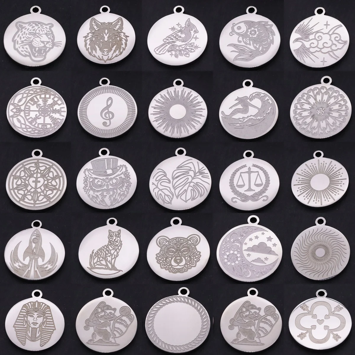 2pcs Fashion Tiger Wolf Bird Koi Stainless Steel Pendant Charms Engraved Round Charms for Jewelry Making Animal DIY Accessories