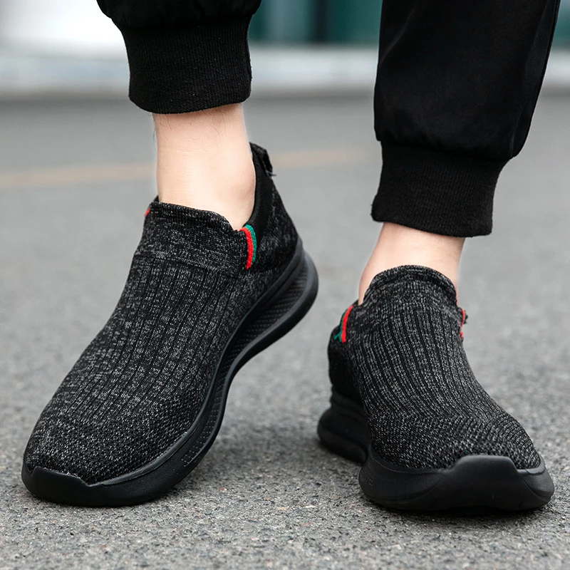 

Men's sports shoes socks shoes fashion spring and autumn breathable walking shoes comfortable light outdoor leisure sports shoes