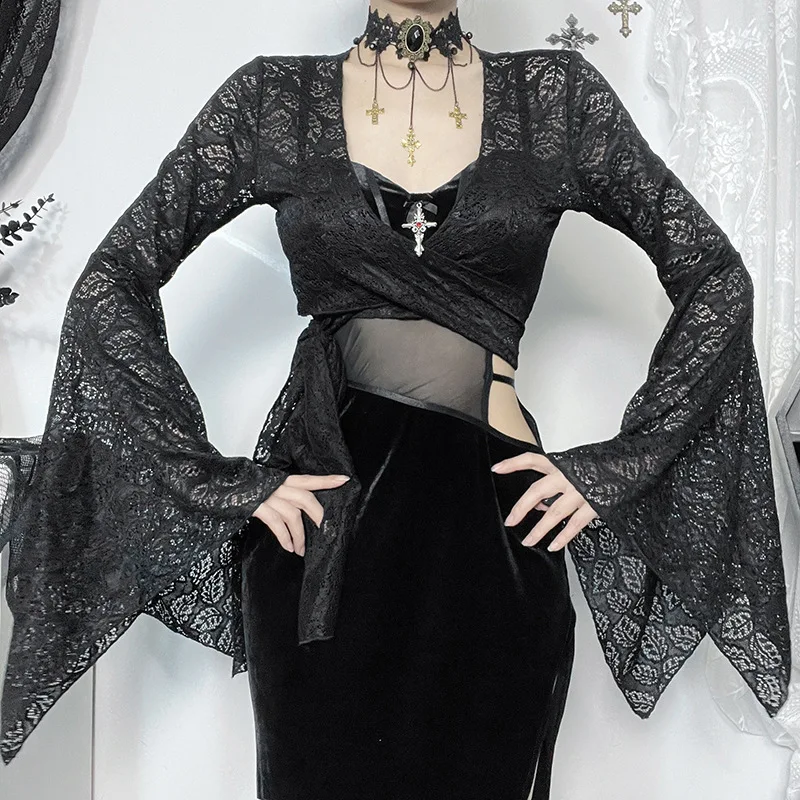 Gothic Vintage Summer 2024 New Dark Elegance Sexy Foundation Lace Bottom Coat Tops Black Women\'s Y2K Retro V Neck Dark Sexy Tees