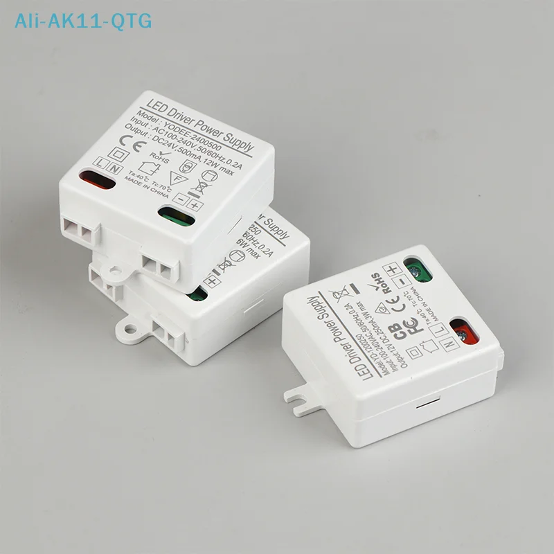 

DC12V 24V Power Supply Constant Voltage Switching 3W 6W 12W Lighting LED Transformer 250 500mA 600 830mA 1.0mA Power Adapter