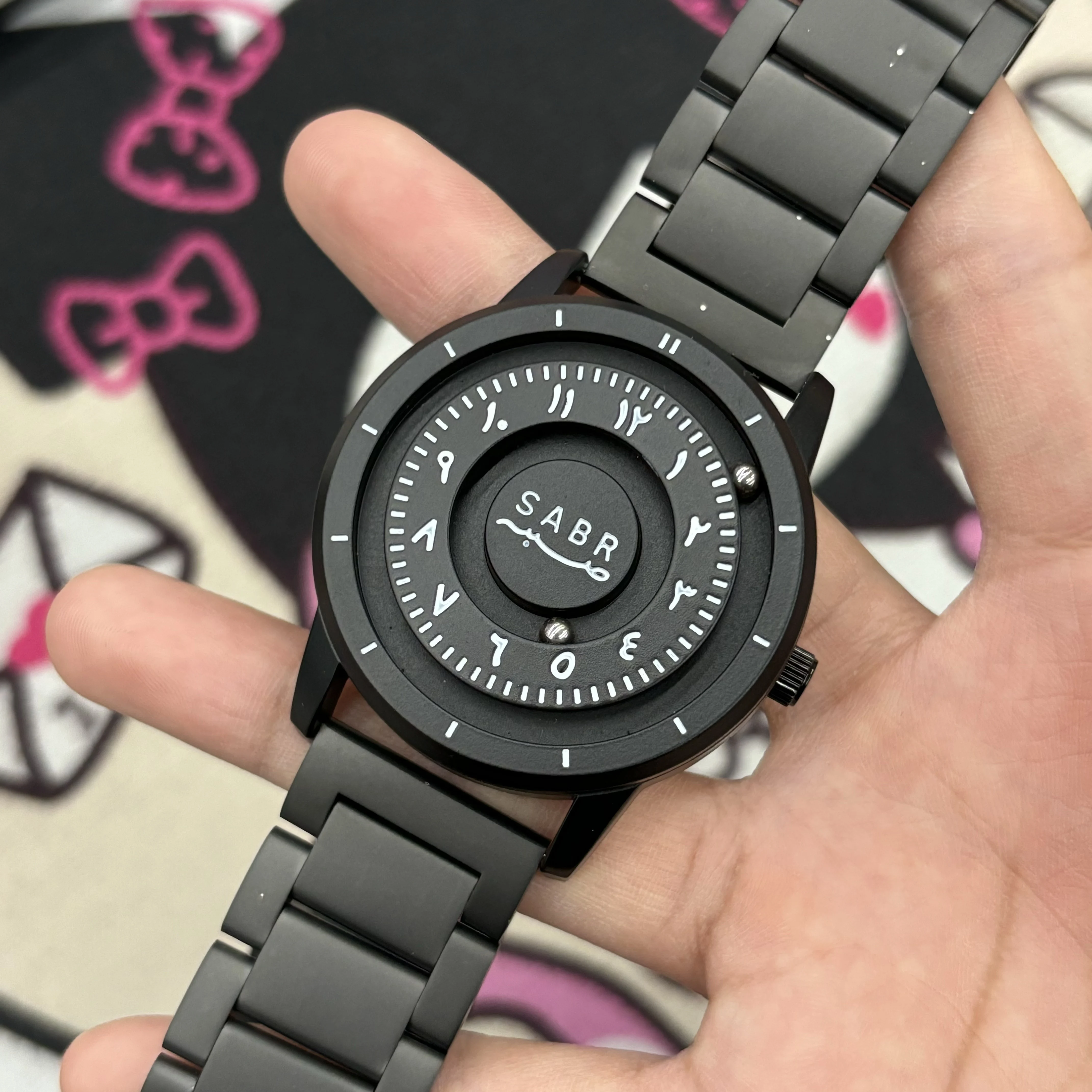 Ponteiro de contas magnéticas de numerais arábicos inspirado na tecnologia Sabr com escala, relógio masculino com tecnologia preta sem espelho personalizada