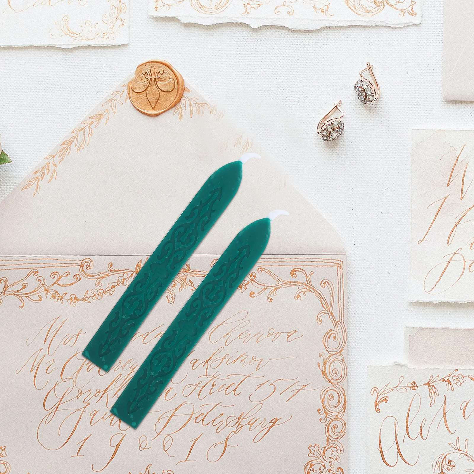 

6Pcs Sealing Wax Sticks Natural Clear Wax for Envelopes Letters Invitations Cards Craft Gift Wrapping DIY Stamp