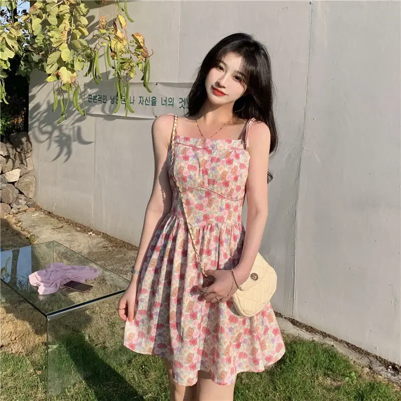 ดอกไม้พิมพ์กระโปรงผู้หญิงฤดูร้อน 2025 ใหม่ Slim High เอวอ่อนโยนชุดมินิเกาหลีแฟชั่น Vestido