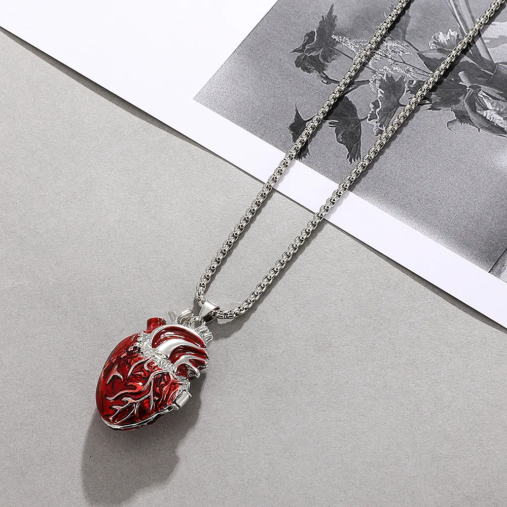 Dark Gothic Beating Heart Necklace For Men Women Can Be Opened Box Pendant Goth Punk Rock Fashion Jewelry Halloween Accessories