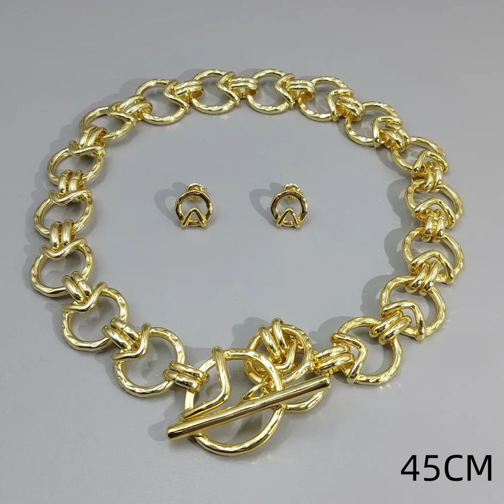 2026 Spain Minimalist Design Gold Silver Geometric Buckle Earrings Necklace Jewelry Two Piece Set Trendy Gift