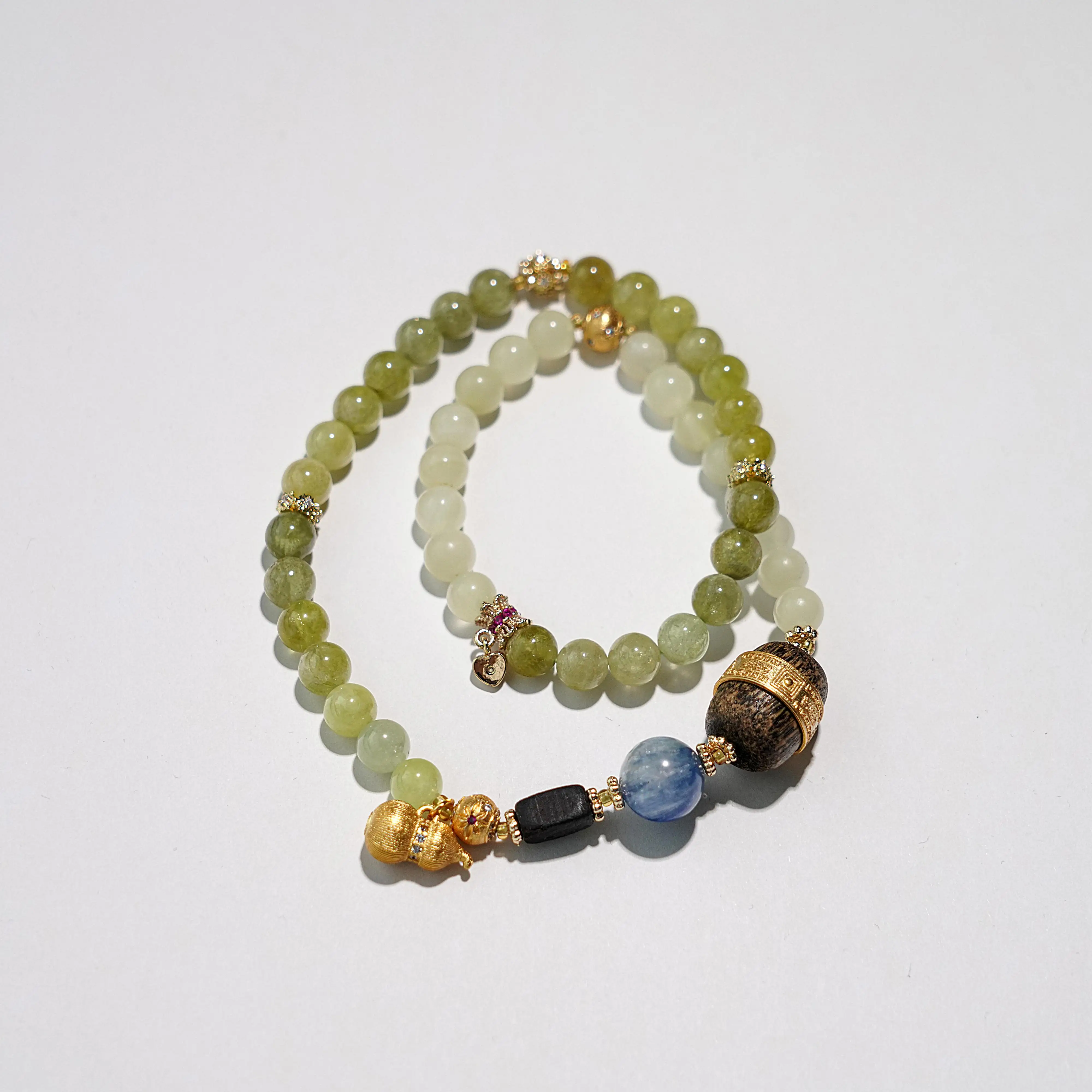 Sanxingdui - Jiqi (Extreme Qi) - Pulsera de granate tsavorita