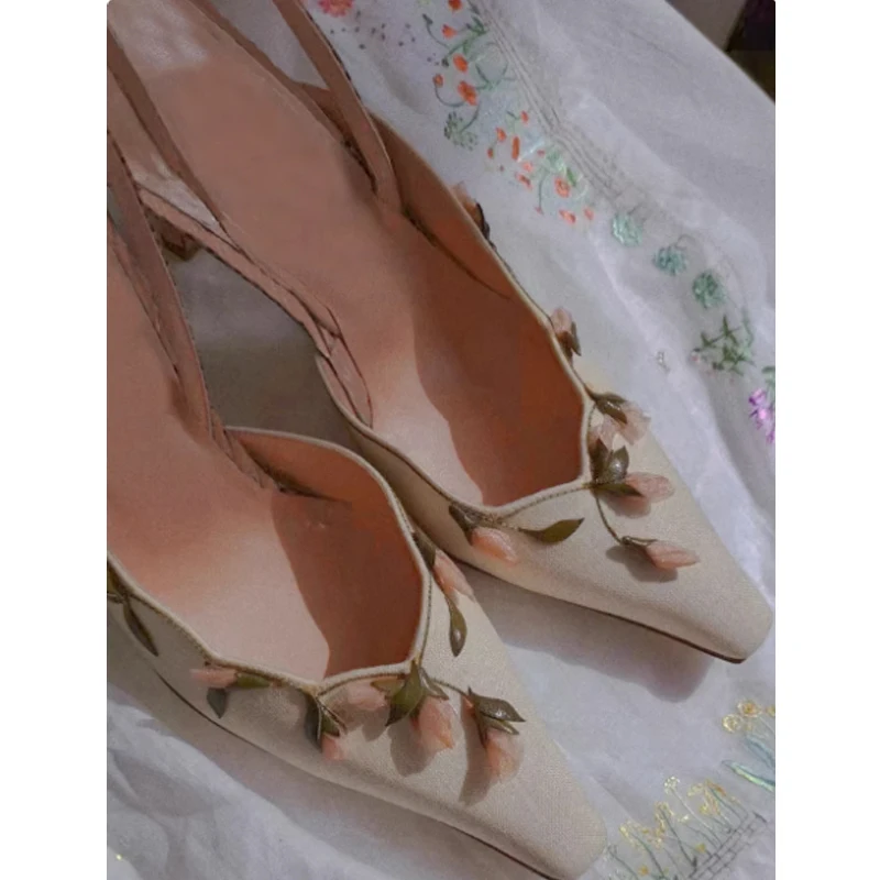 

Floral Embroidered Pointed Toe Slingback Stilettos Sandals Woman Summer 2026 Closed Toe High Heel Mule Sandals Wedding Evening