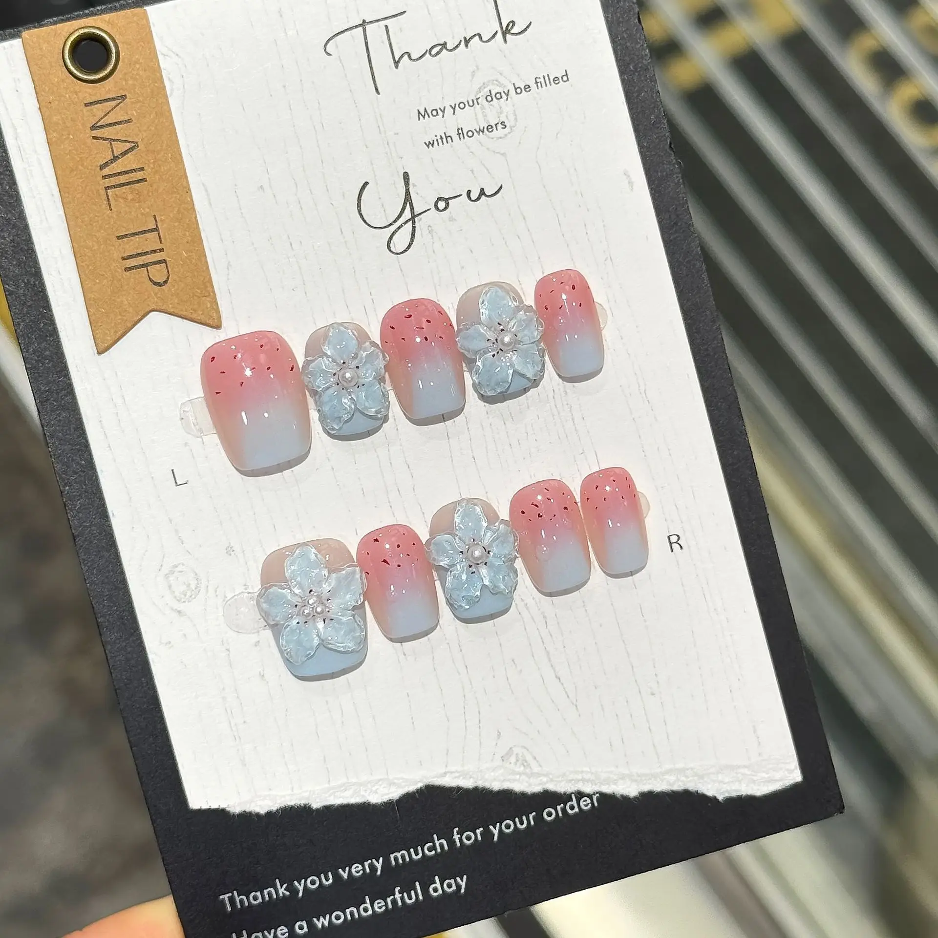 

10Pcs Floral Pink Blue Gradient Design Manicure Sweet 3D Flowers Short False Nails Set Detachable Ballerina Full Cover Press Ons