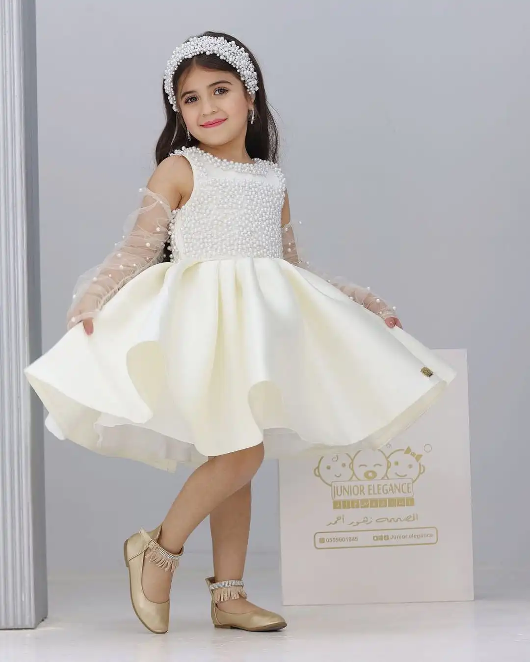 Elegant Satin Flower Girl Dresses For Wedding Sleeveless Pearls Knee Lenght Kids Party Birthday First Communion Gown Custom