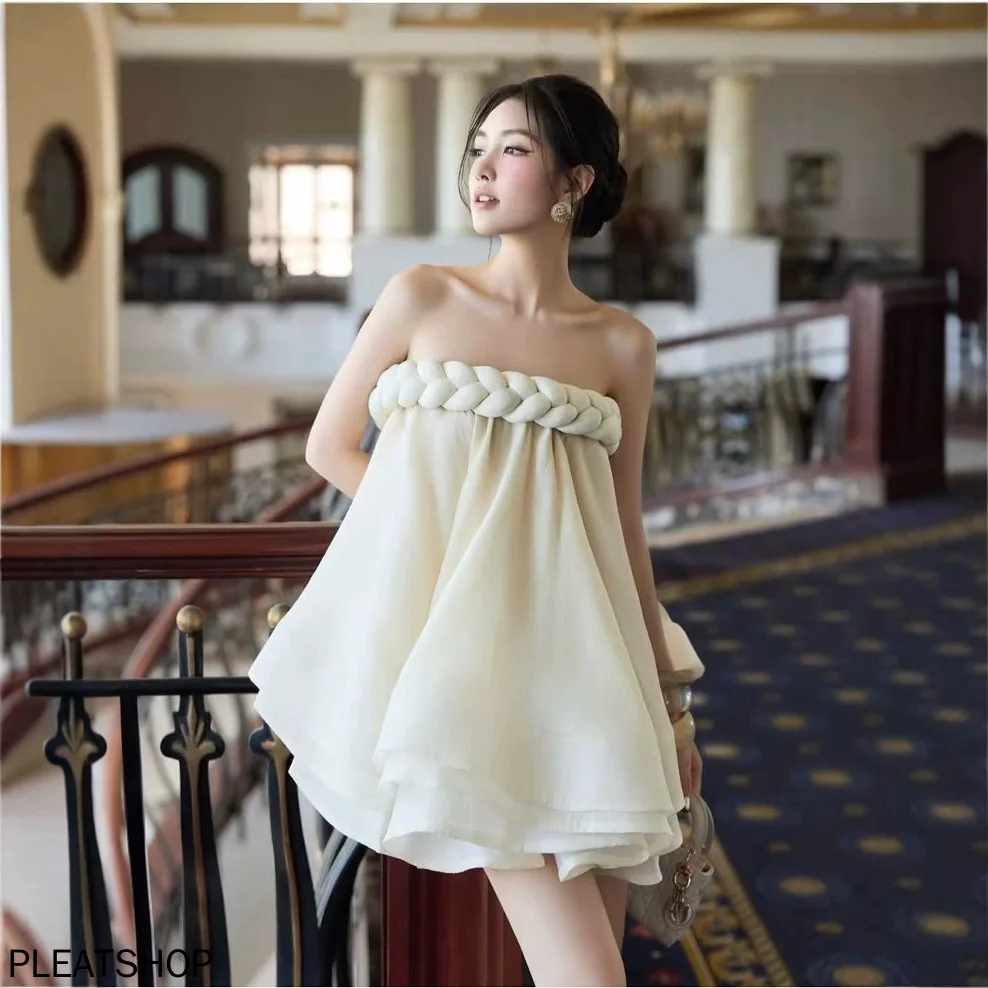 

2025 Summer Fashion Heavy Industry Braided Cable Design Puffy Tulle Strapless Dress + Shorts Two-Piece Set