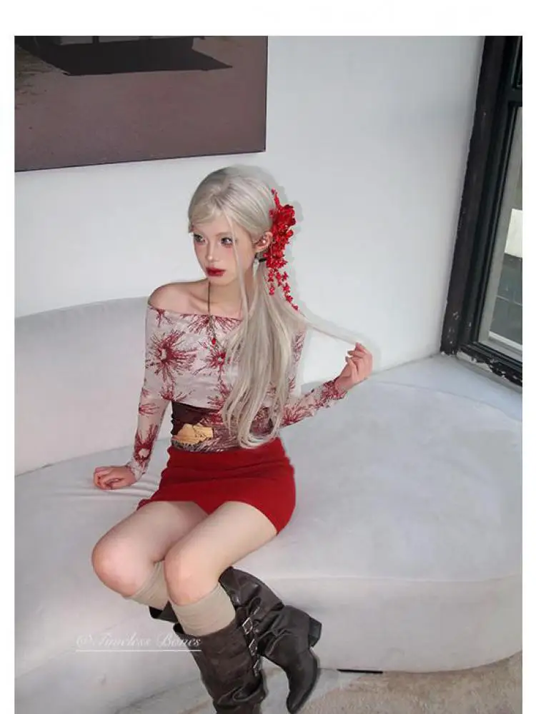 Erwofeina T-shirt con grafica floreale Abiti da donna con spalle scoperte Abiti anni 2000 Y2k Manica lunga Indie Folk Tees Abbigliamento femminile Chic