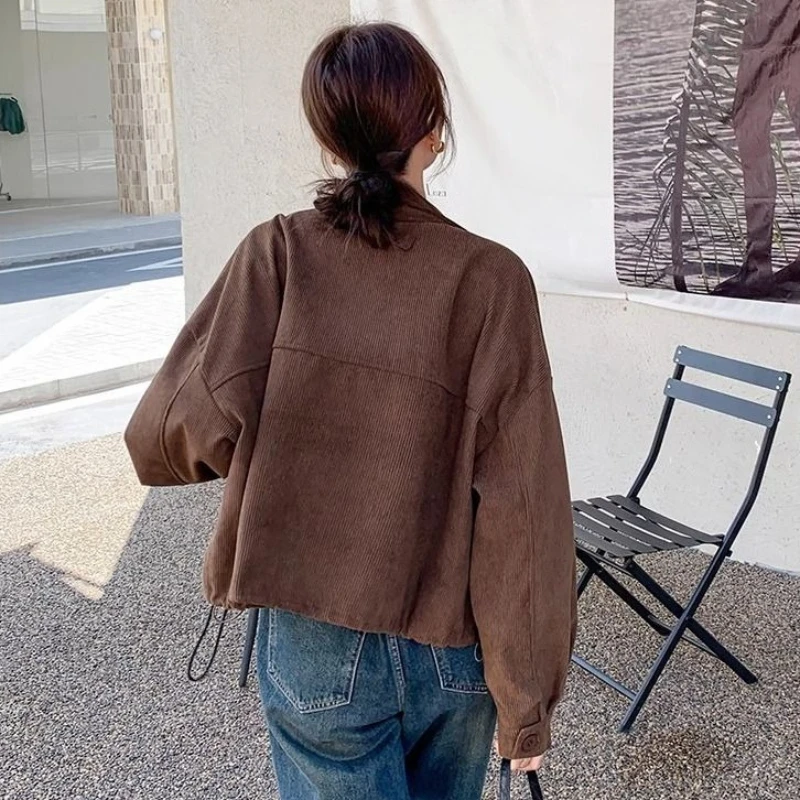 سترة نسائية قصيرة بنية سروال قصير بتصميم هاراجوكو ريترو فضفاضة وياقة واقفة ملابس عمل مستوحاة من أزياء ربيع الخريف #3