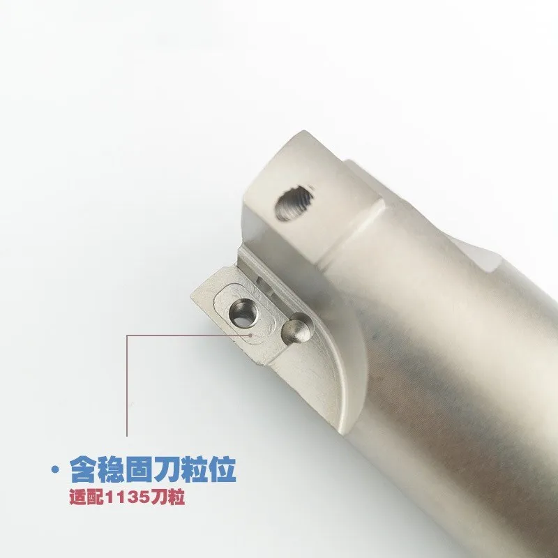 BAP300R acciaio ad alta velocità 1F 2F 3F supporto per mulino ad angolo retto montaggio inserti in metallo duro indicizzabili utensile da taglio per tornio APMT1135