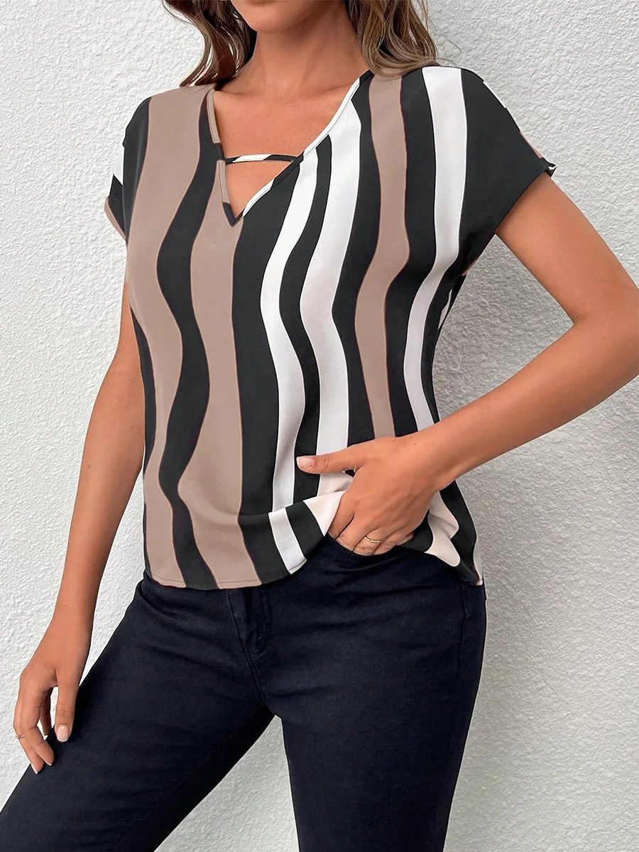 ストライプシャツ Vネック半袖プルオーバーシャ​​ツ