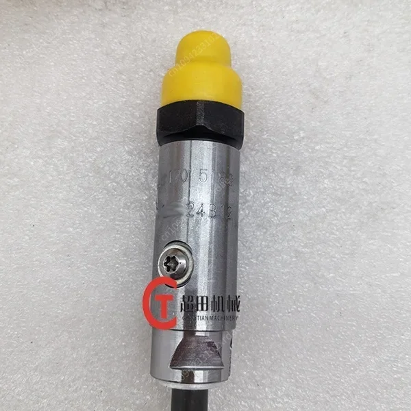 New170-5183 أجزاء حفارة فوهة حاقن الوقود 3304 3306 محرك حاقن الديزل 1705183