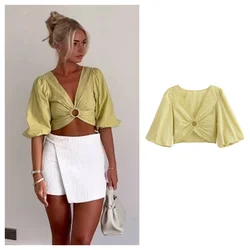 PB&ZA2024 Summer New Women's Fashion, Elegance, Slim Fit, Versatile V-neck Ring Decoration Short Shirt Top