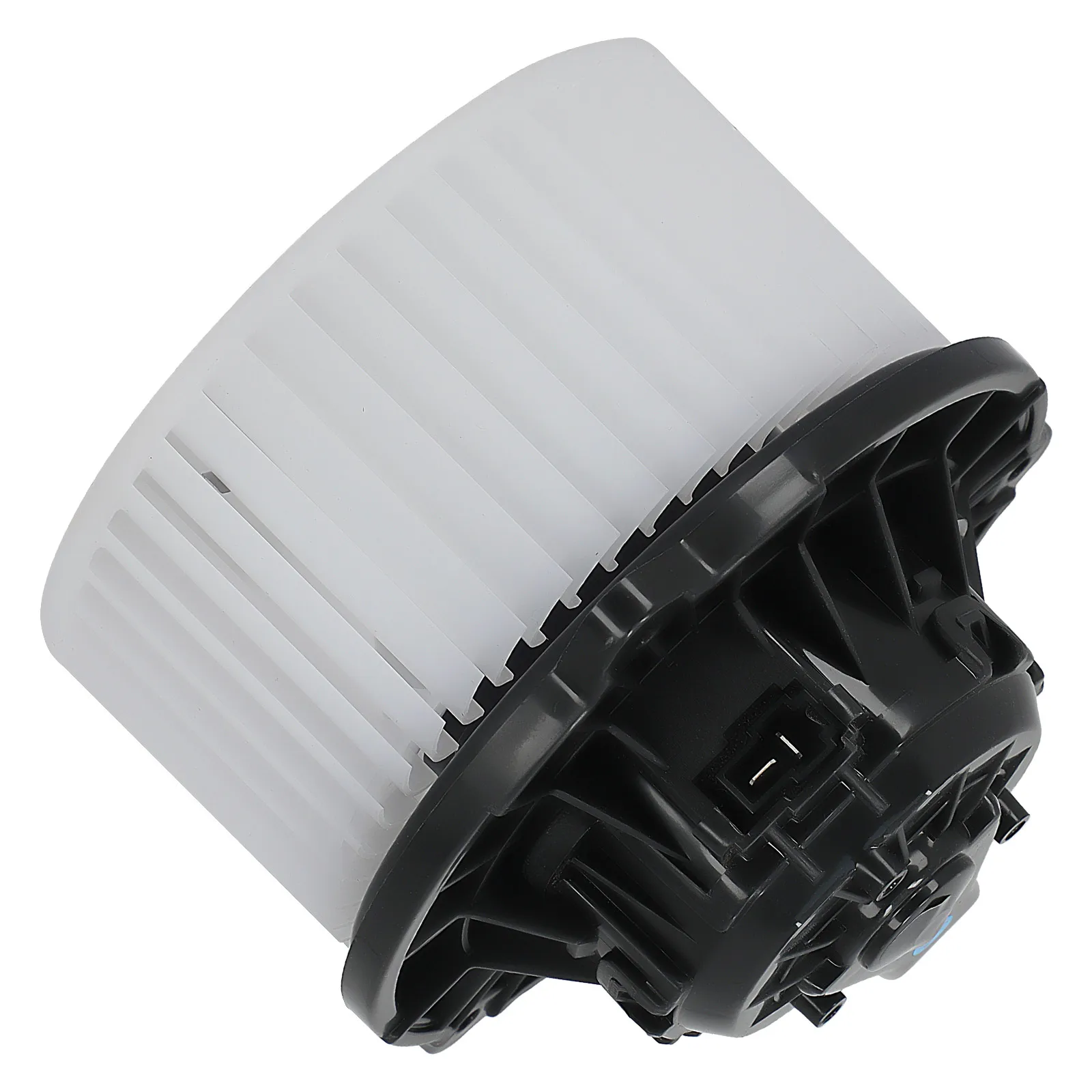 

Мотор вентилятора системы кондиционирования с вентилятором для Hyundai Sonata 2011-2015, Kia Forte5 2014-2018, артикул 700259