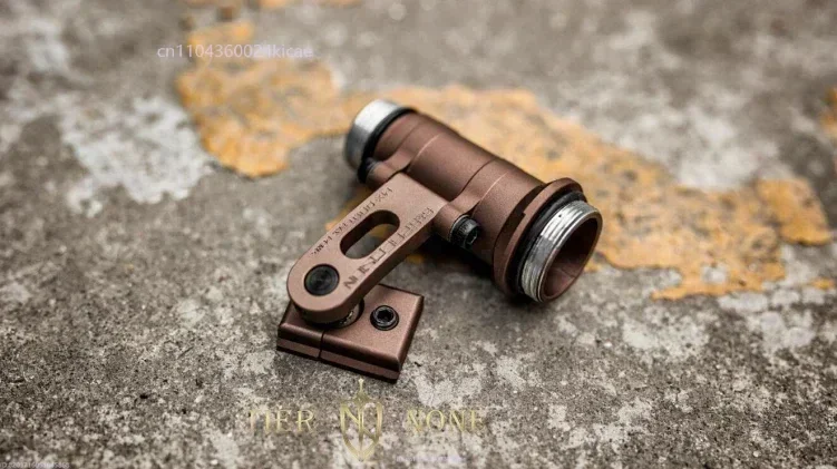 S & S Precision M-Ax US Army CAG Casque SUREFIRE Shenhuo Lampe de poche SS MAX Support