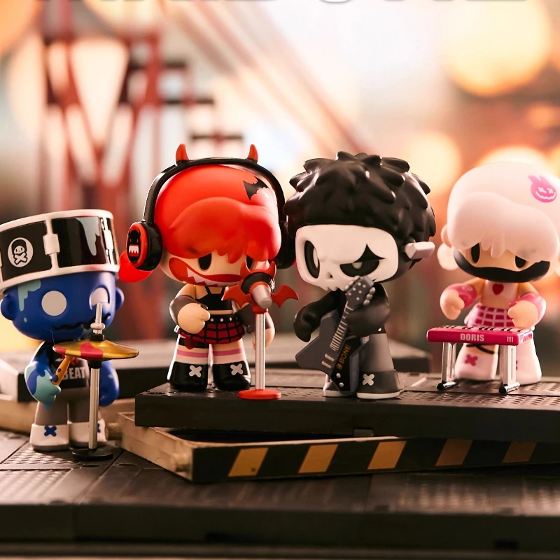 

MR.BONE Junior 2.0 Live in A Zombie World Series Blind Box Caixa Caja Girls Dolls Boys Gift Mystery Box Anime Action Figure Toys