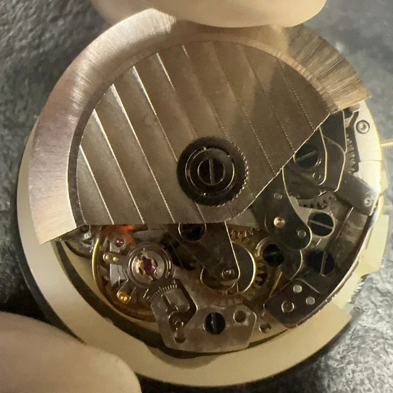 Watch movement accessories Shanghai 7750 movement multi-needle multi-function 7750 mechanical watch