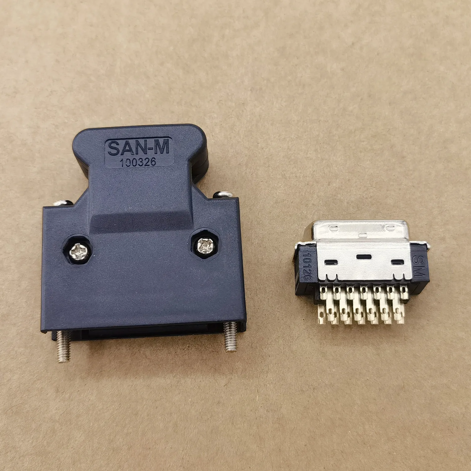 Original new 100% SAN-M 26PIN SCSI-26P 10326 connector servo joint MR-ECN1 Gold Plated