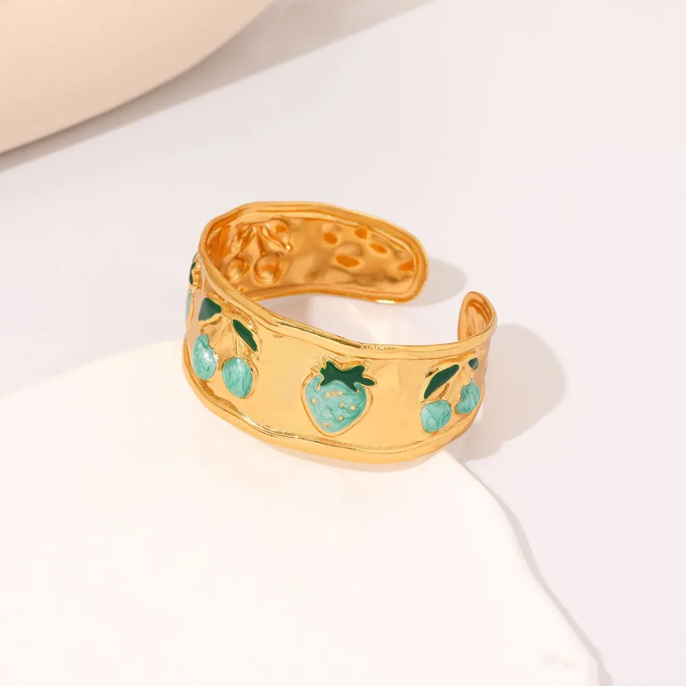 

Ethnic Drip Oil Enamel Bracelet Strawberry Open Vintage Cloisonne Bangle Traditional Chinese Style Women's Hand Bracelet Jewelry