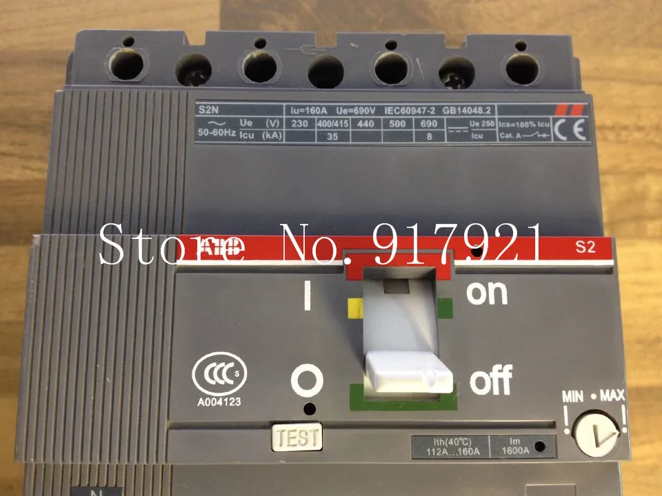 [ZOB] The United States original S2N160 R160 4P FFC+RC212/2 4P160A residual current circuit breaker