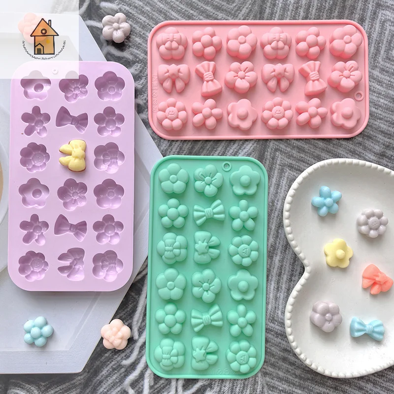

1pcs Butterfly Silicone Molds Flip Cake Molds Baking Tools Cake Decoration Chocolate Molds DIY Soap Making Drip Molds