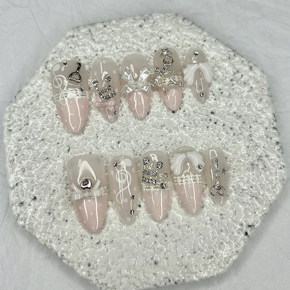 10 sztuk Retro Urocze Paznokcie Sztuczne 3D z Motywem Skrzydeł Motyla, Ręcznie Robione, Naklejane, z Diamentami, Muzyczna Koronka, Kropki, Francuski Manicure