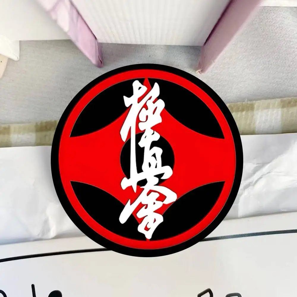 Kyokushin Karate Rundes Abzeichen Kreative Brosche Kleidung Rucksack Accessoires Anstecknadel