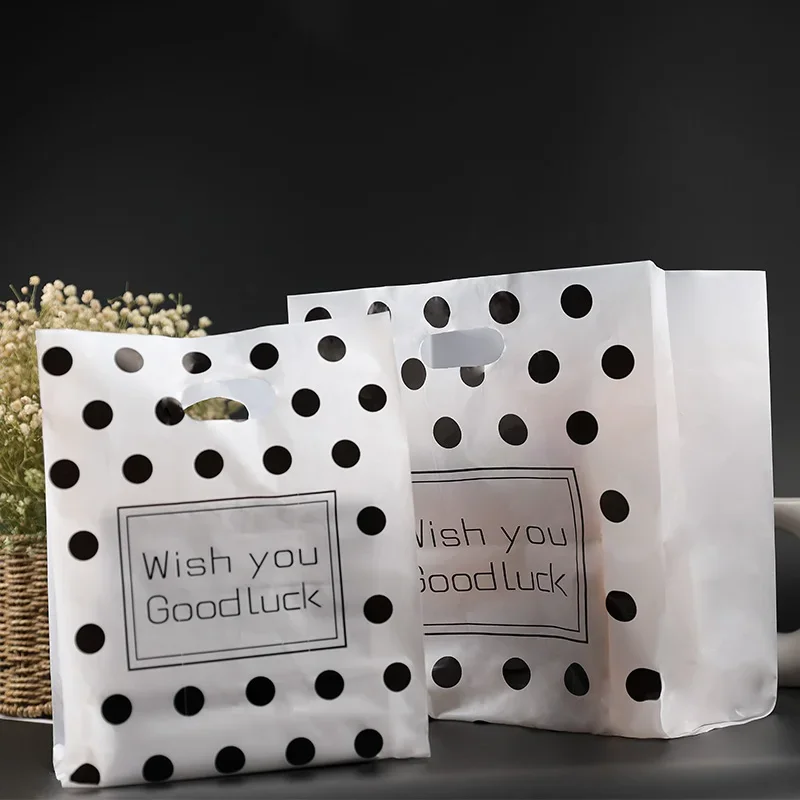 

50pcs/lot Plastic gift bags,plastic shopping bags,Party Favor Bag Festival gift package "White polka dot Plastic Gift Bags,"