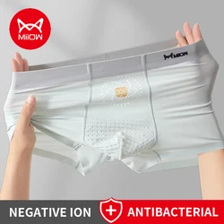 MiiOW-bóxer de seda de hielo sin costuras para hombre, ropa interior antibacteriana, bragas transpirables, 3 piezas