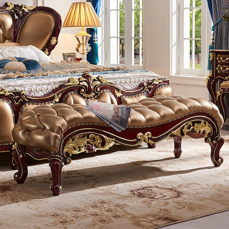 European style end-of-bed stool, leather end-of-bed tatami, shoe-changing stool and chair in front of the bed