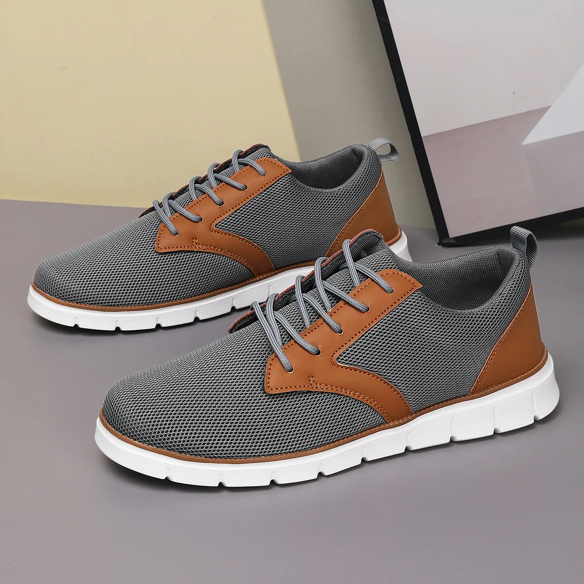 Lightweight Lace-up Casual Men's Shoes Breathable Slippers Breathable Shoes Large Size Mesh Shoes Soft Anti-slip Solid Patchwork - Image 3