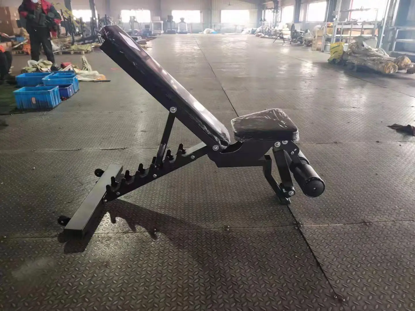 

New Heavy-Duty Gym Fitness Equipment Adjustable Metal Exercise Bench for Training Multi-Weight Bench Press