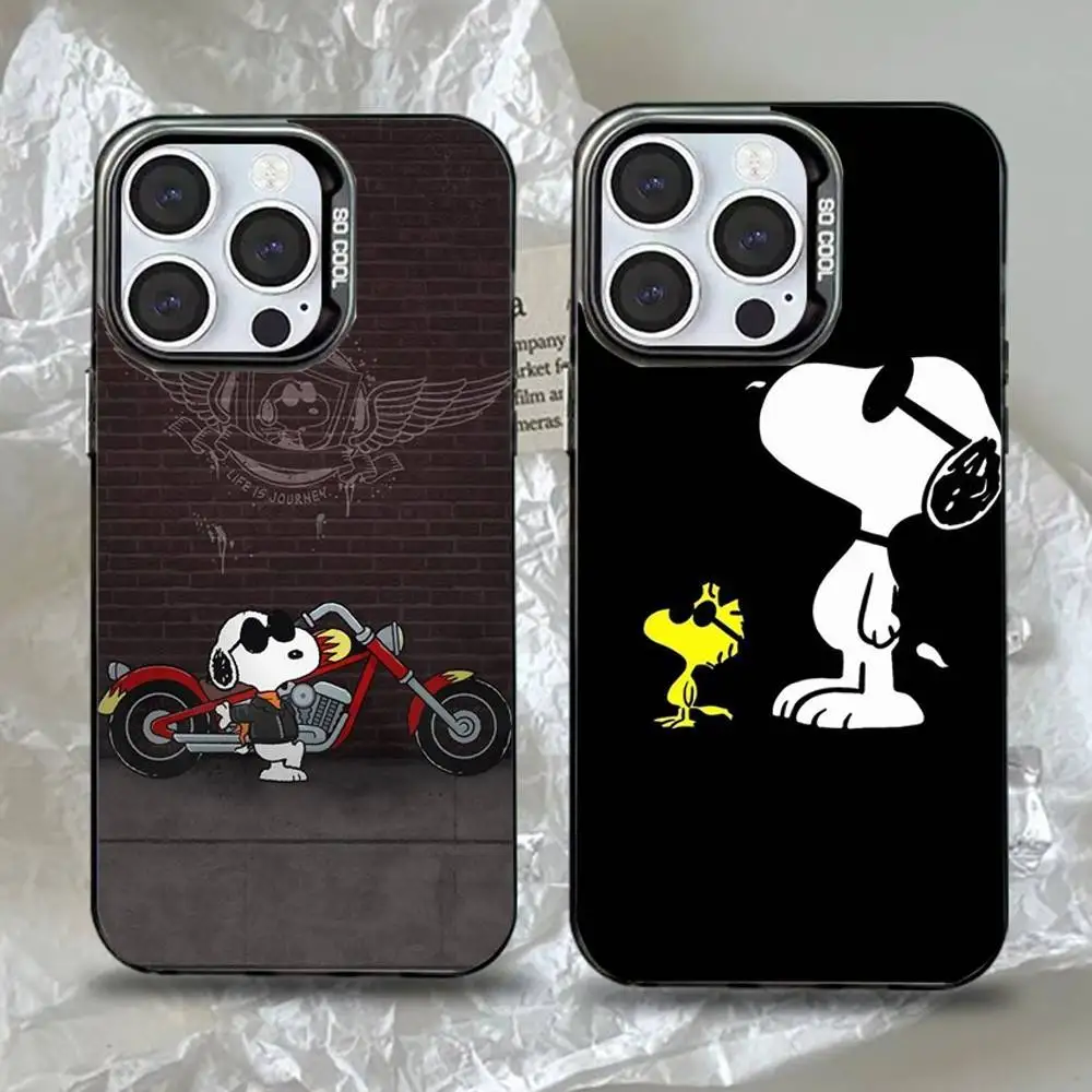 

Cartoon S-Snoopys Phone Case For iPhone 16,15,14,13,12,11,Pro,Max,Plus,Mini,XS,SE Anti Fall Black Matte Hard Bumper