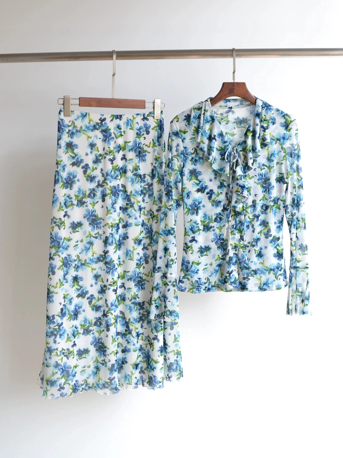 

Flare Sleeves Ruffles Mesh Printed 2 PCS Shirt & Skirt | Women's Nylon Two-Piece Set | S-XXL
