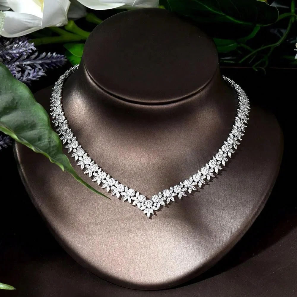 Set delicato di gioielli zirconi collana orecchini braccialetto set da sposa donna estate festa matrimonio sera accessori Q-26
