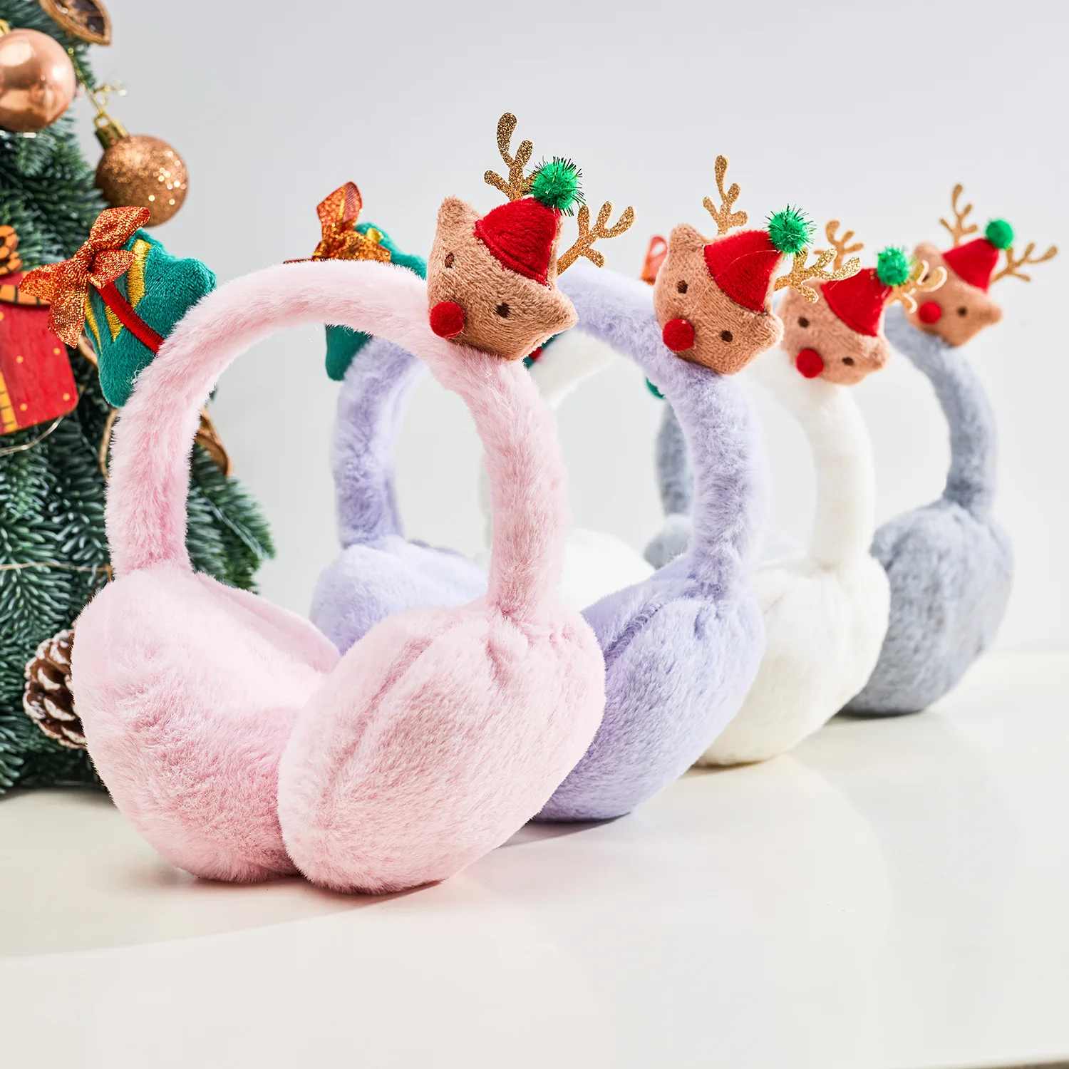 New Cute Christmas Plush Ear Cushions for Winter Warmth, Paired with Windproof and Antifreeze Ear Tips for Daily Travel