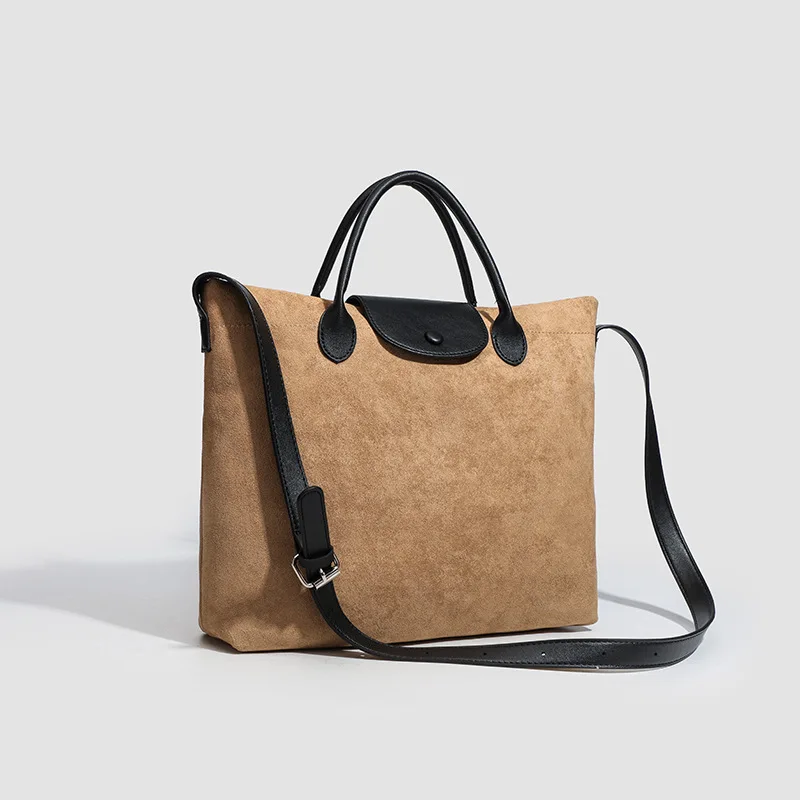 

Gala Elegance Shoulder Bag for Sophisticated Ladies Presbyopic Motif Crossbody Bag for Formal Events