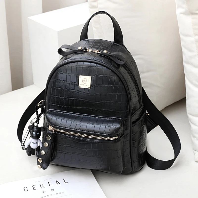 Foreign fashion texture crocodile pattern women backpack, simple foreign style all the light travel backpack