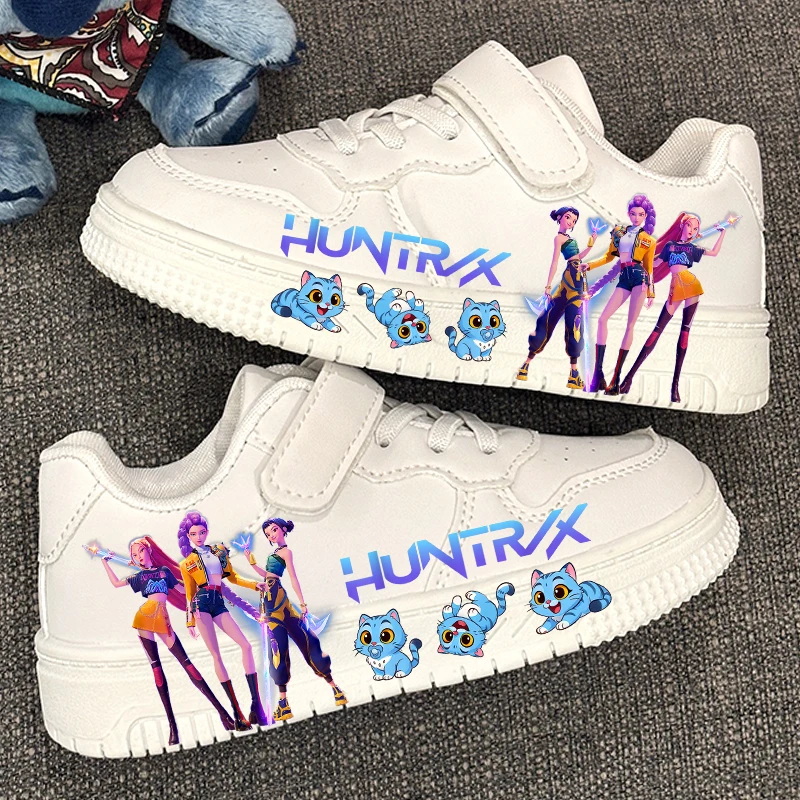 

Детские повседневные кроссовки KPOP 2026: Новая модная модель, белые спортивные туфли для девочек, нескользящие, дышащие, для улицы