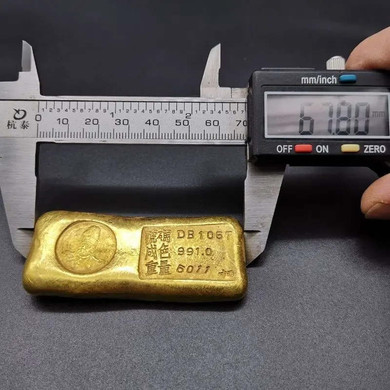Antique-style ingots, bars, brass gilded solid gold coins