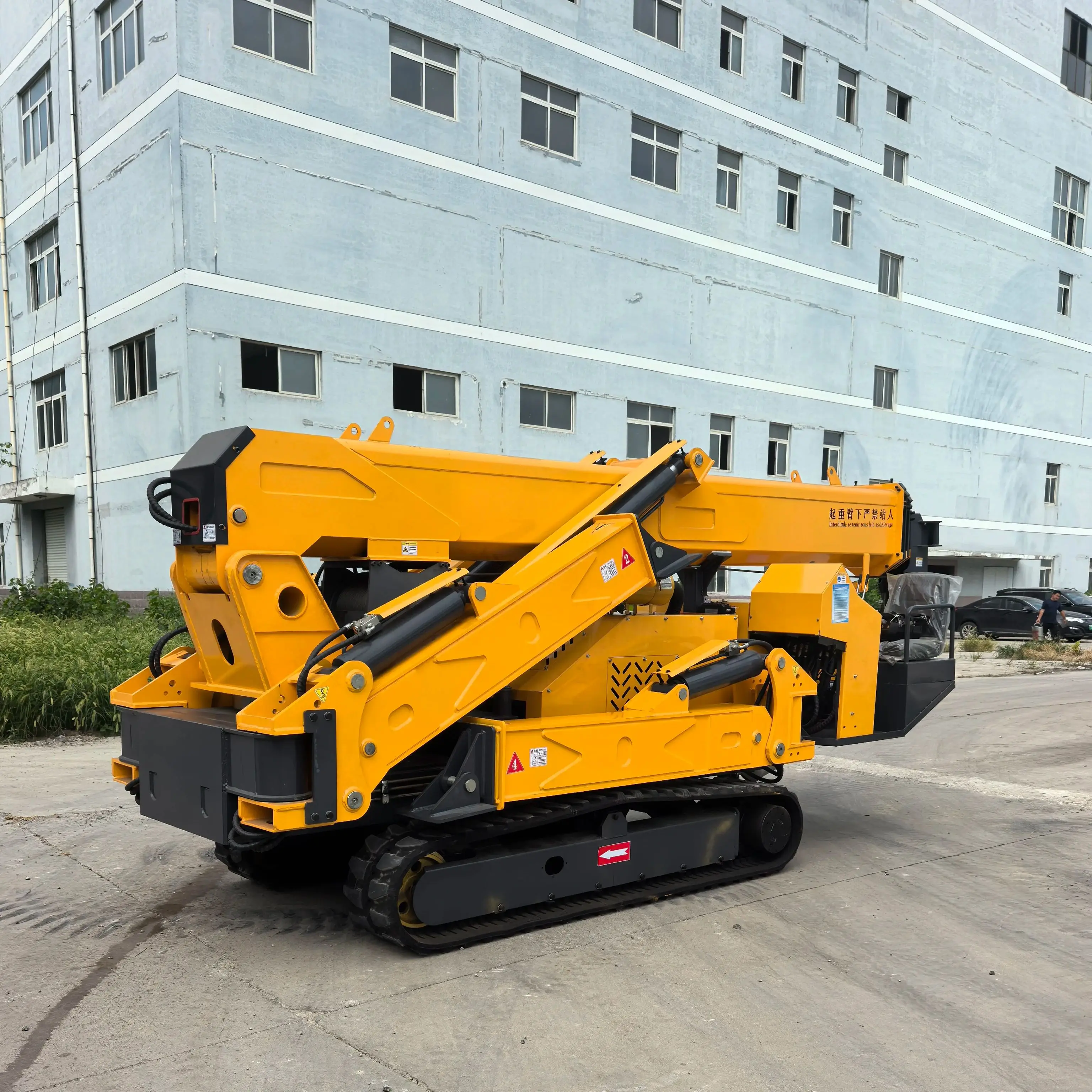 Maßgeschneiderter, maßgeschneiderter 8t Agile Mini Spider Crawler Crane: 17 m Teleskopboom für Worksites