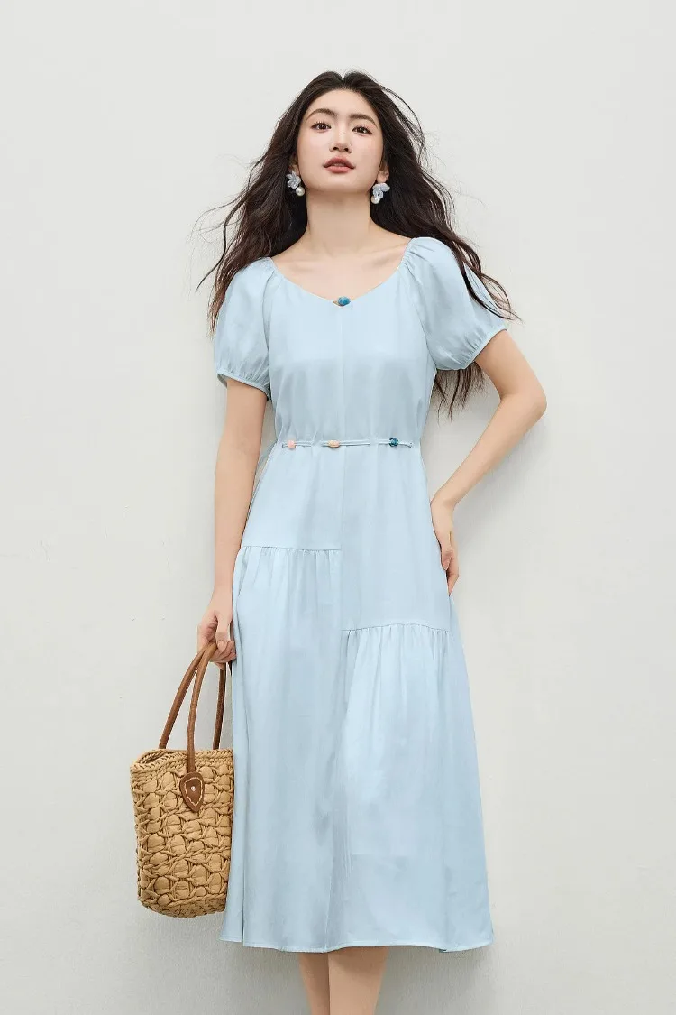 SENTUBILA Damen A-Linien-Kleid, weiß, V-Ausschnitt, asymmetrischer Schnitt, farblich abgesetzte Details, mit Perlen verziert, mit Bändern, kurze Puffärmel, Kleid 162LO5948 – Detail 15