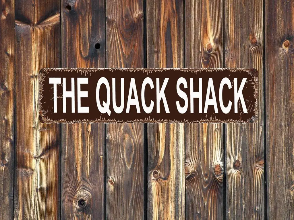 The Quack Shack Sign - Duck Waterfowl Chicken Coop Rustic Street Sign or Door Name Plate Plaque Home Pub Bar Wall Decor Retro Me