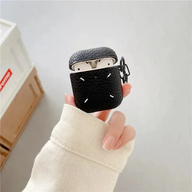 Leather Case For Apple AirPods 1 2 3 4 Wireless Headset Bluetooth Case For AirPods Pro 2 3 Soft Hard Cover Cases with Keychain